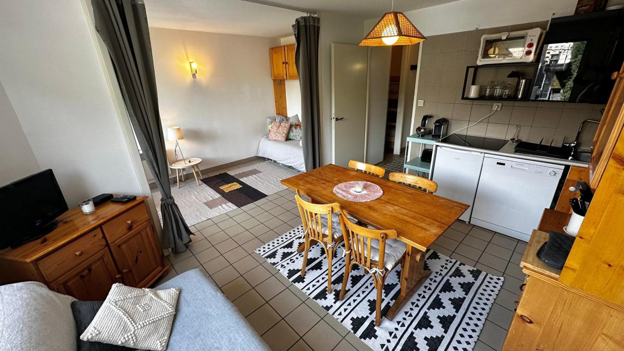 Appartement Centre Ville Pied De Piste Briancon Exterior foto